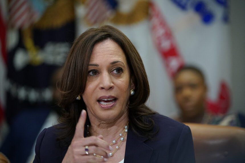 kamala-harris-provoca-indignacion-con-una-gira-historica-por-una-clinica-de-abortos-de-minnesota:-«increible»