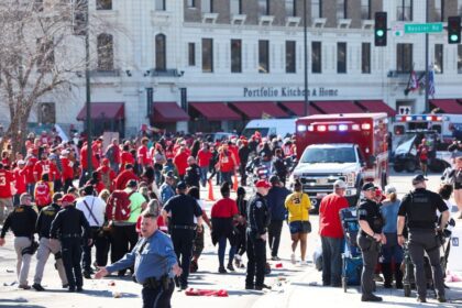 tres-acusados-​​de-trafico-de-armas-relacionado-con-el-tiroteo-en-el-desfile-de-los-jefes-de-kc