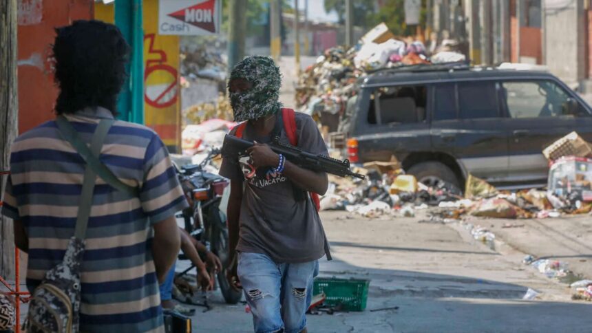 el-autor-mitch-albom-le-cuenta-a-cbn-sobre-la-angustiosa-huida-de-haiti-en-la-oscuridad-de-la-noche