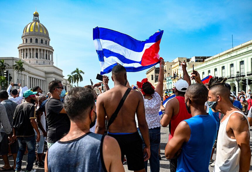 cuba-vuelve-a-las-‘tacticas-de-linea-dura’-mientras-se-contabilizan-mas-de-600-violaciones-de-la-libertad-religiosa-en-2023