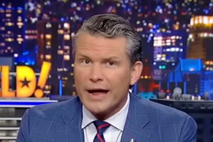 el-presentador-de-noticias-pete-hegseth-ora-y-proclama-el-nombre-de-jesus-en-la-television-nacional