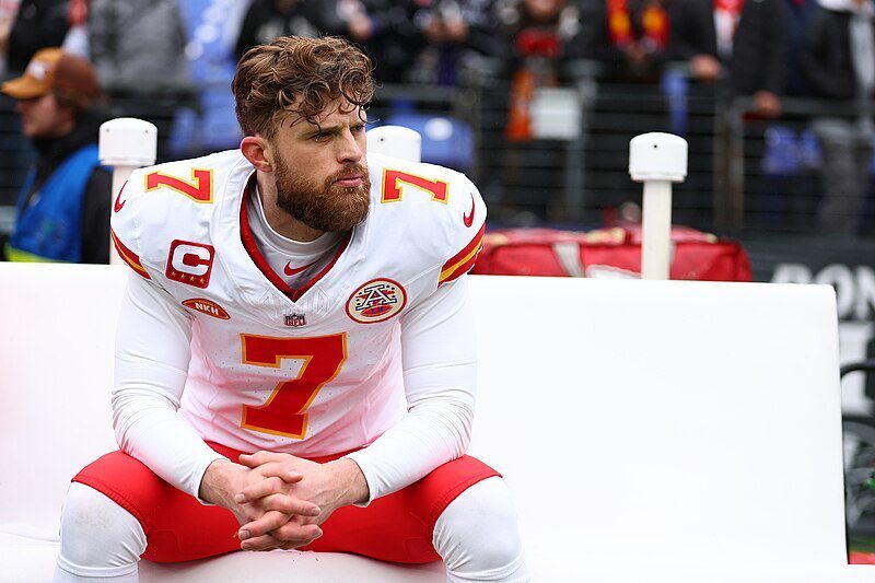 el-pateador-de-los-kansas-city-chiefs,-harrison-butker,-habla-sobre-el-aborto,-la-paternidad-y-el-funeral-de-una-activista-trans