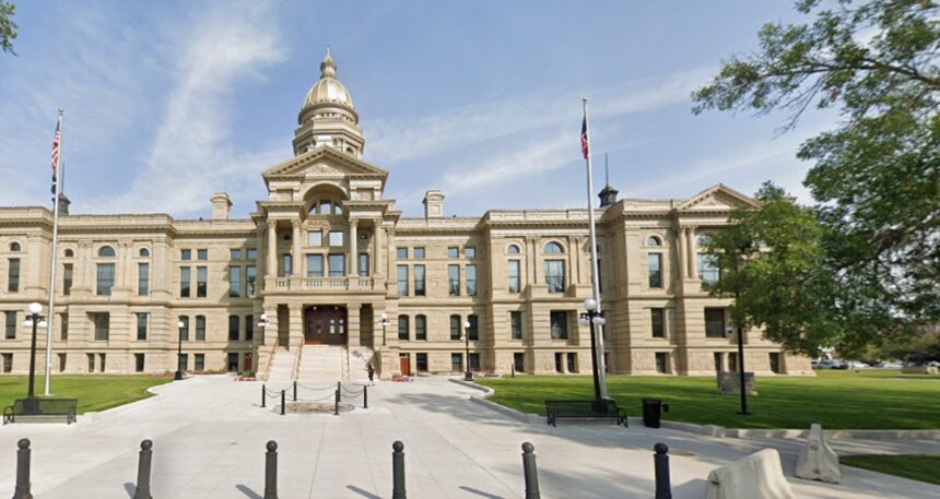 wyoming-se-convierte-en-el-estado-numero-24-en-prohibir-los-procedimientos-de-transicion-de-genero-para-menores