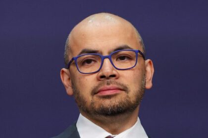 el-director-ejecutivo-de-google-deepmind,-demis-hassabis,-obtiene-el-titulo-de-caballero-en-el-reino-unido-por-sus-‘servicios-de-inteligencia-artificial’-|-techcrunch