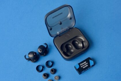 fairphone-lanza-auriculares-faciles-de-reparar-|-techcrunch