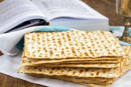 seder-de-pesaj:-una-comida-con-significado,-especialmente-este-ano