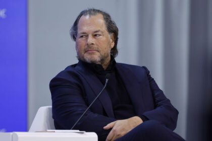 wall-street-no-parece-muy-interesado-en-una-posible-pareja-salesforce-informatica-|-techcrunch