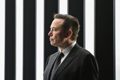 elon-musk-y-x-prometen-luchar-contra-la-orden-del-gobierno-de-eliminar-el-video-que-muestra-el-apunalamiento-de-un-sacerdote-asirio