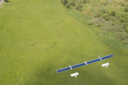 radical-cree-que-ha-llegado-el-momento-de-los-aviones-autonomos-de-gran-altitud-propulsados-​​por-energia-solar-|-techcrunch