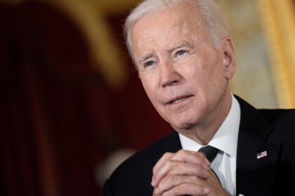 biden-pide-‘la-guia-continua-de-dios’-en-la-proclamacion-del-dia-nacional-de-oracion