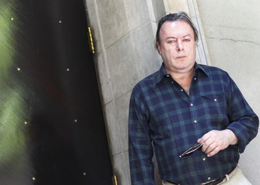 christopher-hitchens-ahora-se-da-cuenta-de-que-dios-es-grande